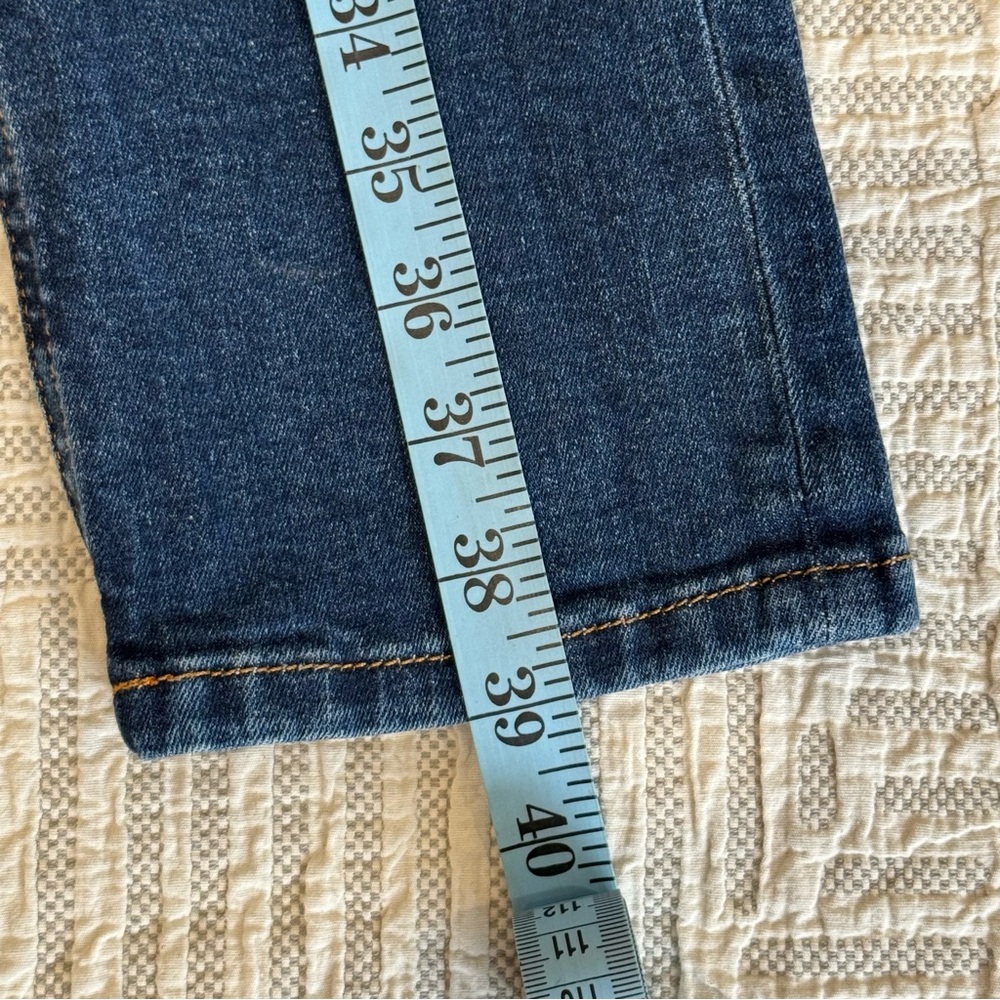👖 Diesel Thommer Slim Fit Jeans – Classic Wash 👖 - Picture 9 of 12